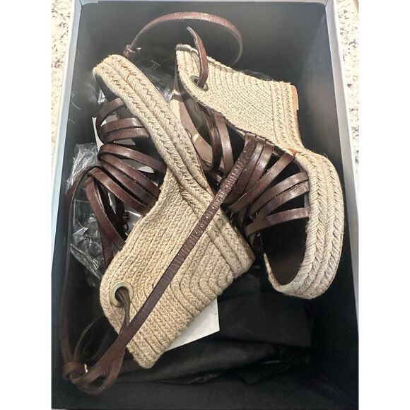 Yves Saint Laurent Grenade 90 Strappy Sandal Wedge, size 37 - Picture 1 of 12